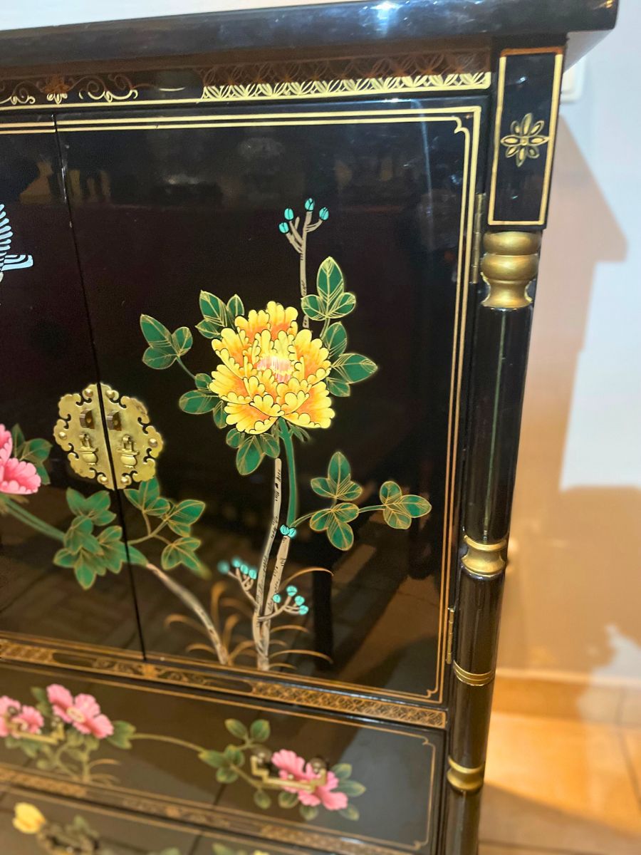 Chińska Komoda Orientalna Czarna Lakierowana - obrazek 2