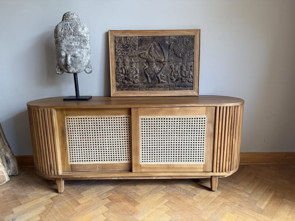 Komoda z plecionką wiedeńską 150 x 45 x 61 cm w salonie Meble Teak